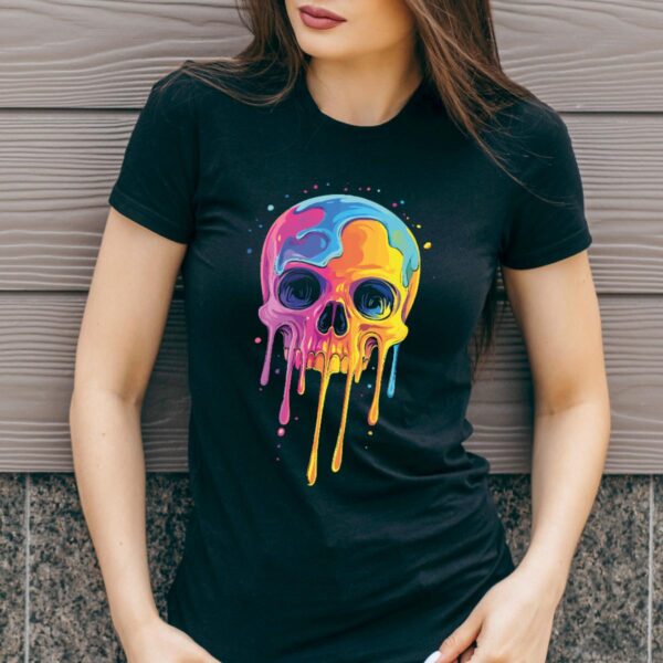 Koszulka damska z kolorowym nadrukiem czaszki
